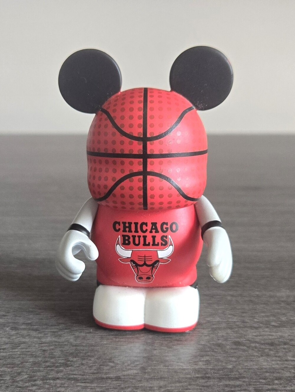 Disney Vinylmation Chicago Bulls 3" Mickey Mouse Figure NBA Series